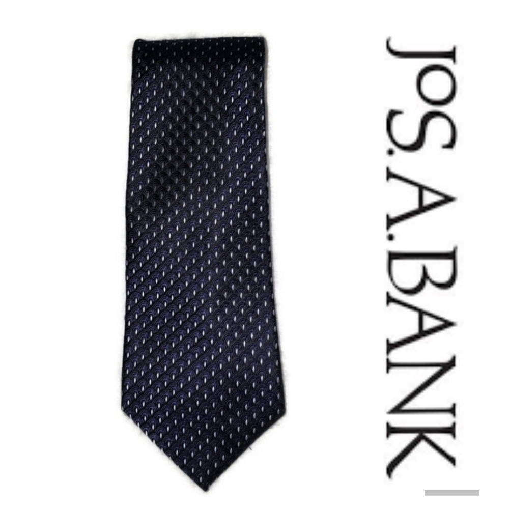 Jos A Bank signature Collection Mens blue tie, overlapping half circles in white